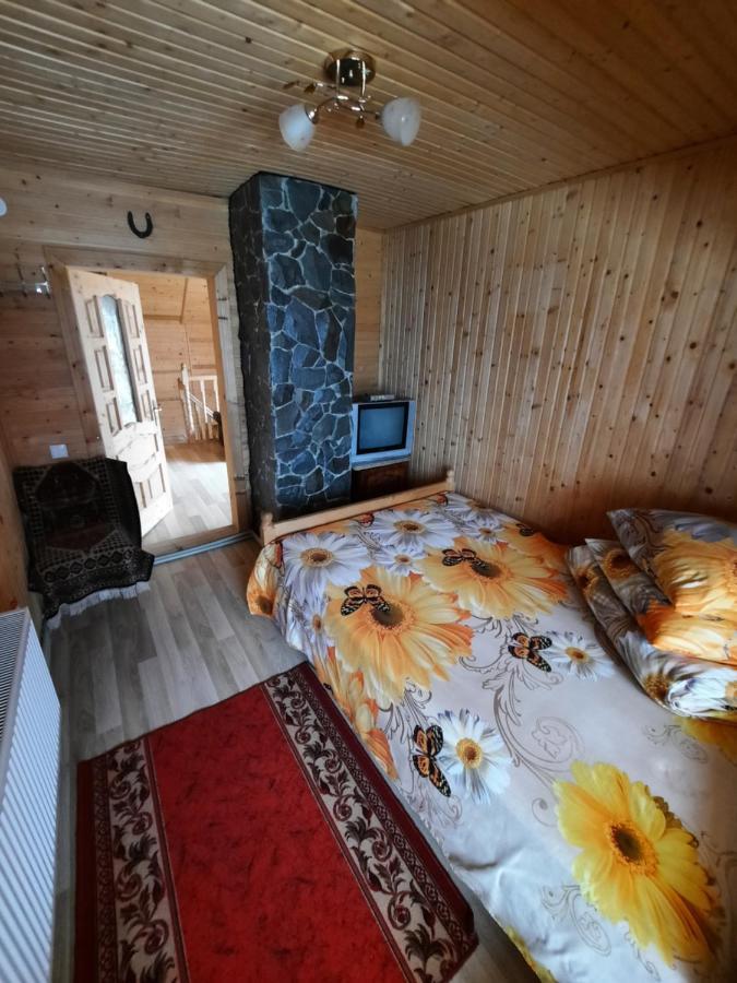 Гостинний Двір Матійчуків Villa วอรอคตา ภายนอก รูปภาพ
