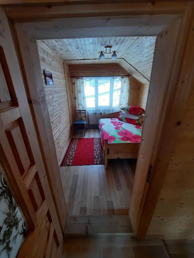 Гостинний Двір Матійчуків Villa วอรอคตา ภายนอก รูปภาพ